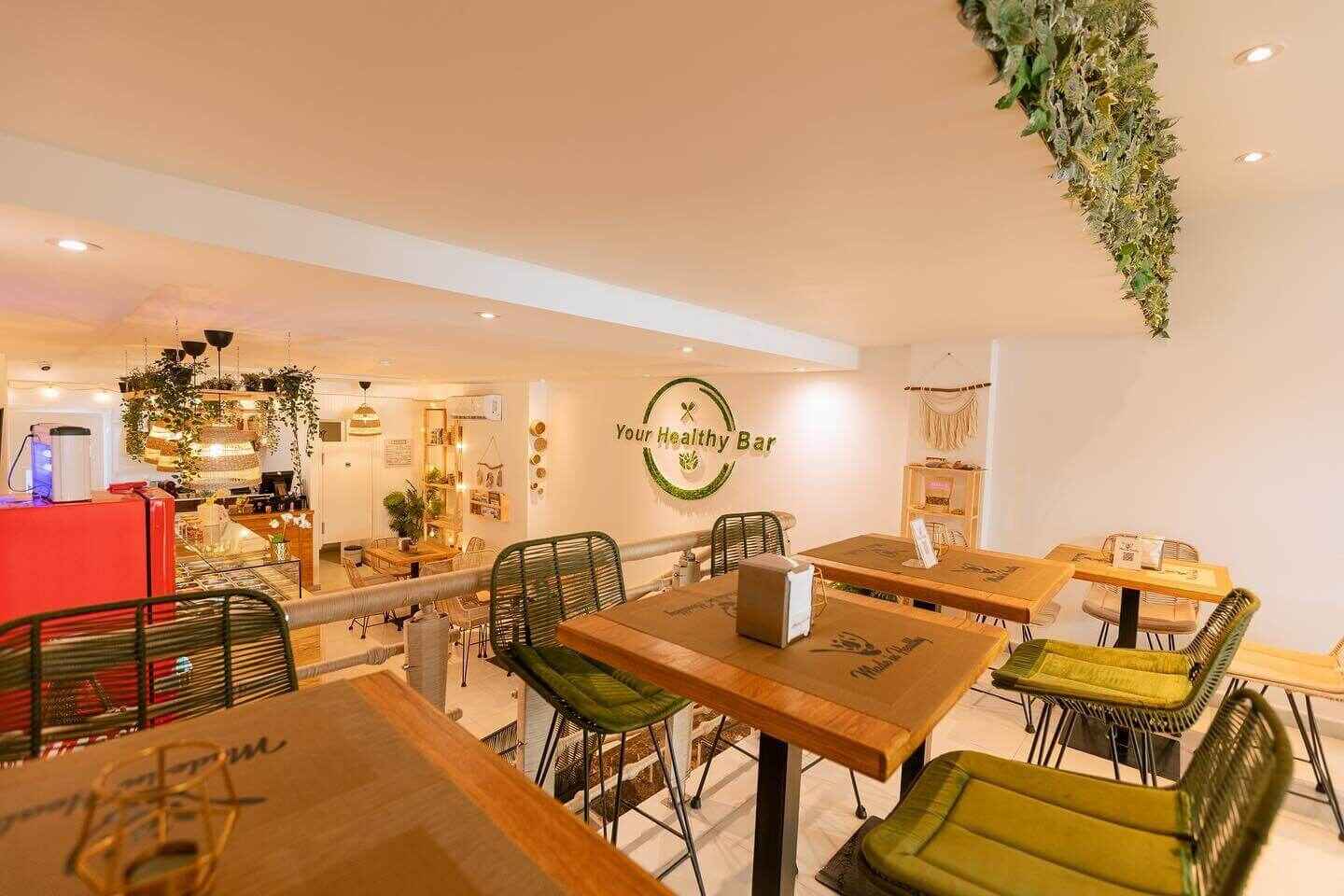 L'interieur du restaurant MIH